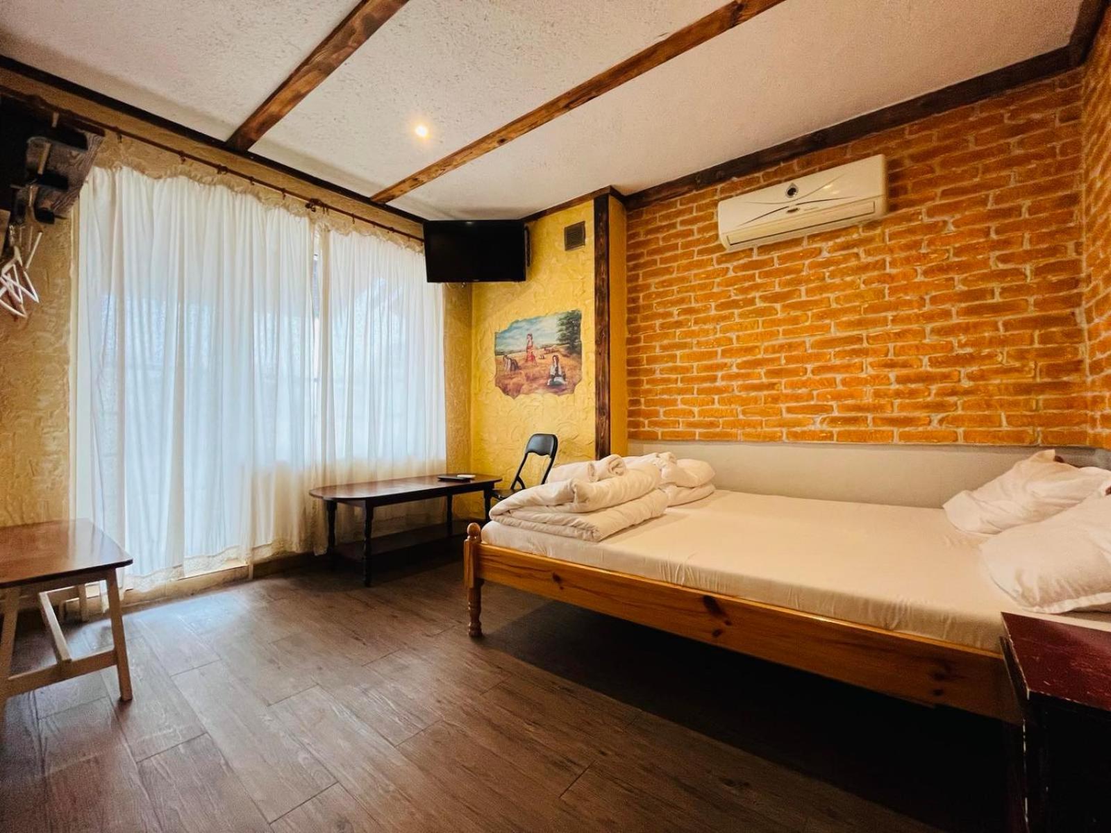 Rooms43